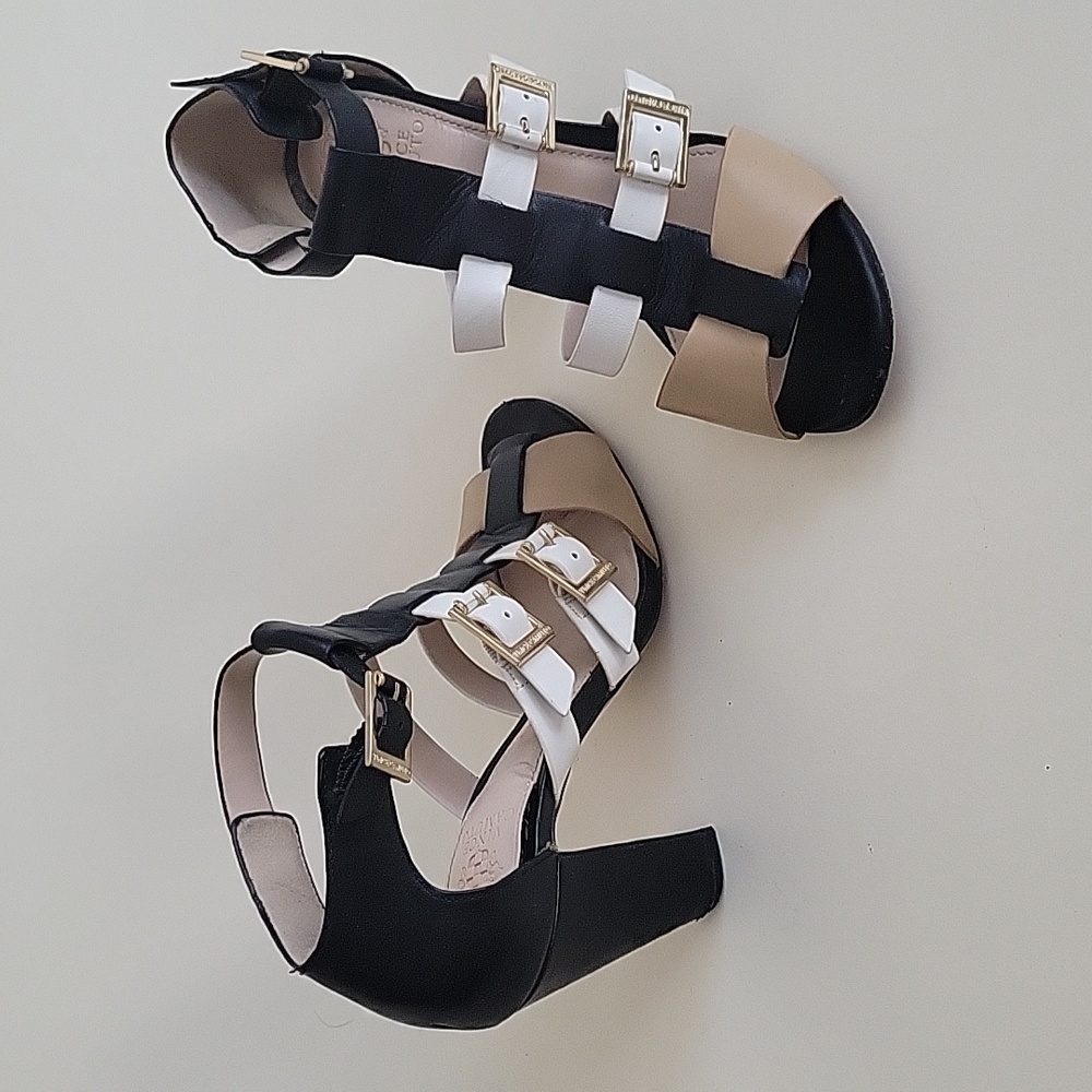 Vince Camuto Shoes